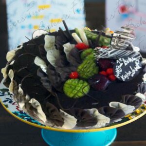 Truffle Cake With Kiwi & Chocolate Fans