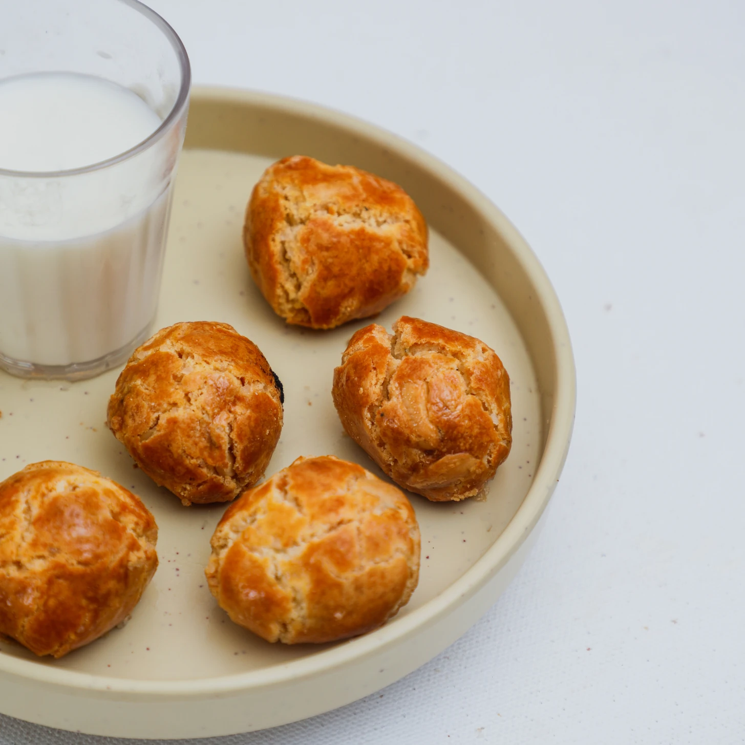 Kaju Bites Kaju Bites