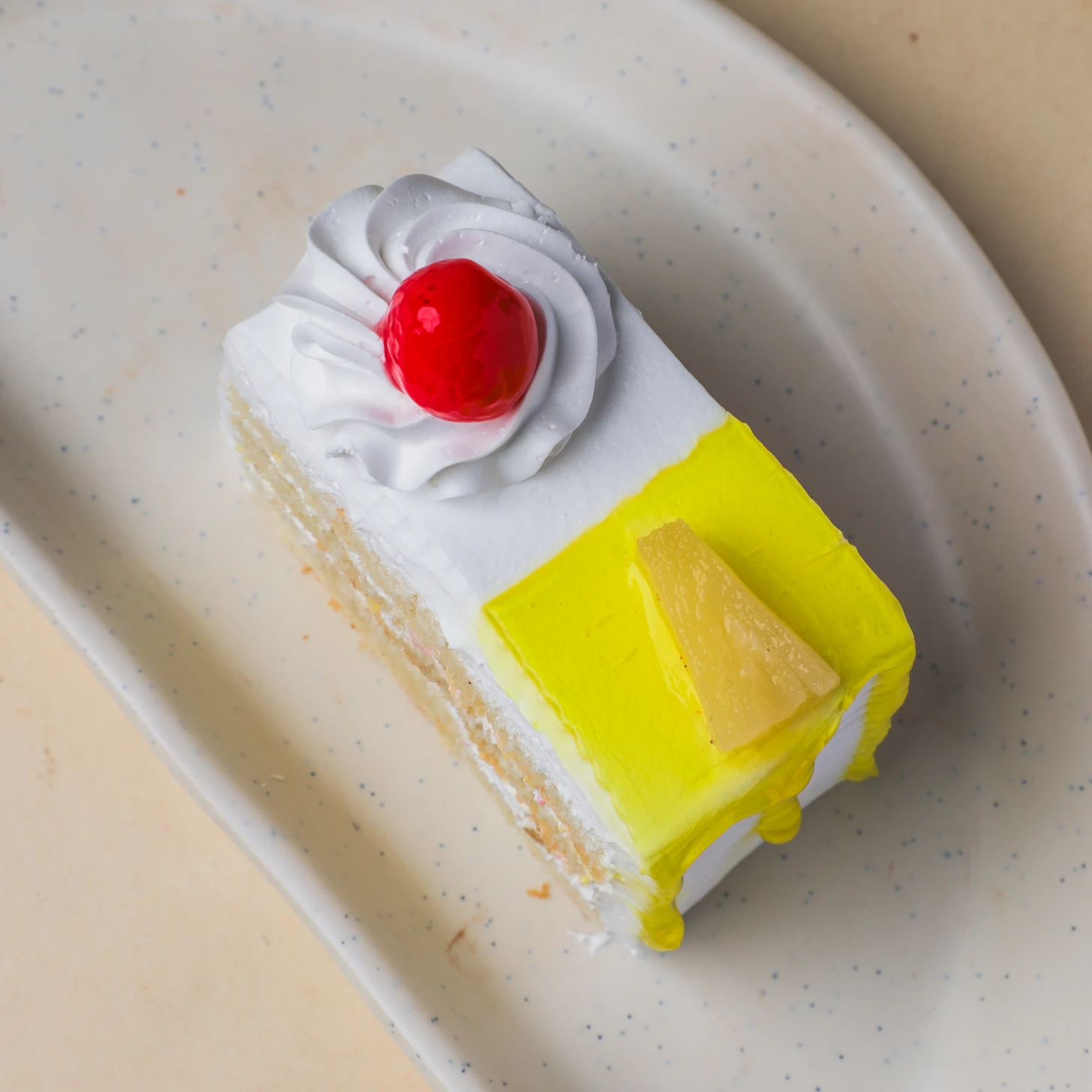 Pineapple Pastry Pineapple Pastry